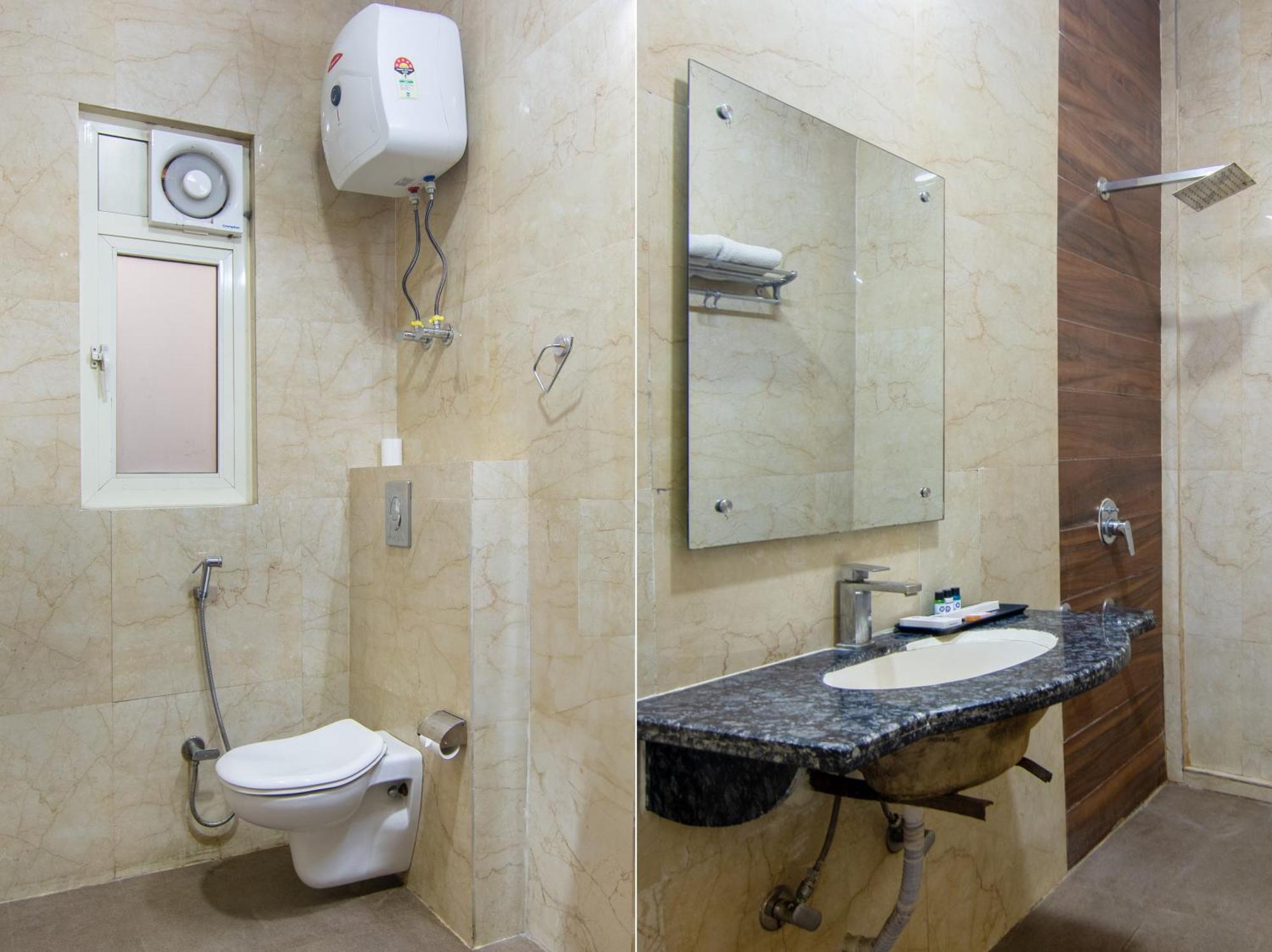 Hotel Lohmod At National Highway 8 - Free Airport Transffer Нью-Делі Екстер'єр фото